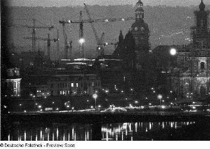 Blick über die Elbe zur Altstadt