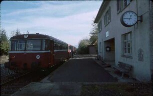 Bad Boll Schienenbus Beiwagen 997 615 998 045 Triebwagen 797 503 Bahnsteig