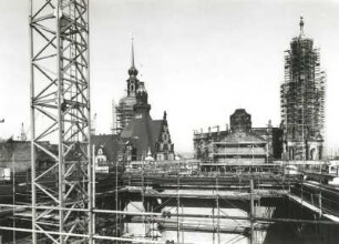 Dresden-Altstadt, Augustusstraße 2. Ständehaus (1901-1906; P. Wallot). Substanzsicherung / Wiederaufbau Dach. Blick über Hof 3