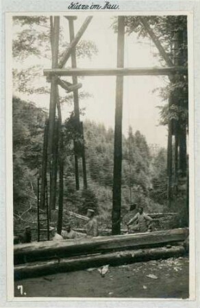 Foto einer im Bau befindlichen Seilbahnstütze am Hartmannsweilerkopf