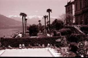 Bellagio: Schwimmbad vor dem Hotel, Villa Serbelloni