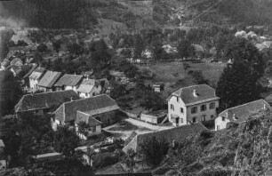 Stadtansicht : Blick über Häuser einer Stadt
