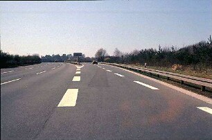 Einfahrt Nebenfahrbahn (aus Richtung Stuttgart)