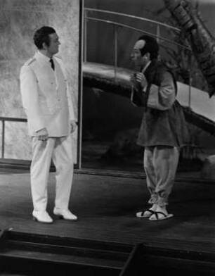 Szenenbilder aus "La Bohème", Oper in vier Bildern von Giacomo Puccini. Komische Oper Berlin, Juli 1960