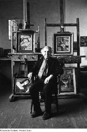 Der Maler Hans Jüchser in seinem Atelier in Dresden-Wachwitz