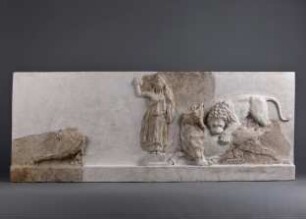Relief mit dem Idol der Athena Polias (Palladion) und Tierkampfgruppen
