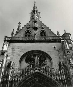 Fassade des St. Theobald Münsters in Thann, Elsaß