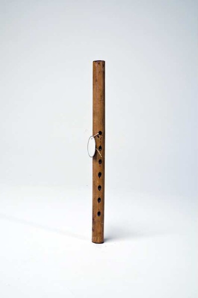 Open inner flute with finger holes