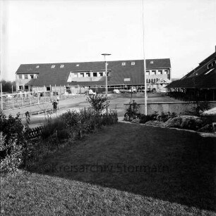 Teichweg: Grundschule Hoisbüttel: Baustelle des Erweiterungbaus, Blick nach Osten