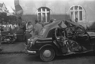 Verkehrsunfall Ecke Kriegs- und Hübschstraße.