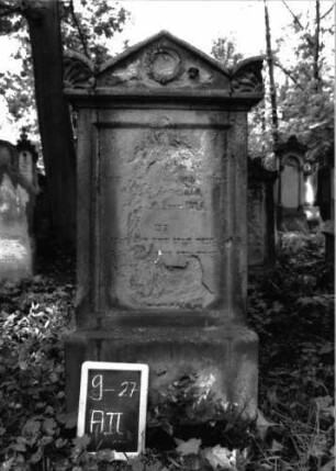 Grabstein A II/9/27