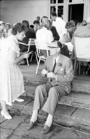 Chemiker; Maikäferrede: Frau Hein, Graf Lennart Bernadotte
