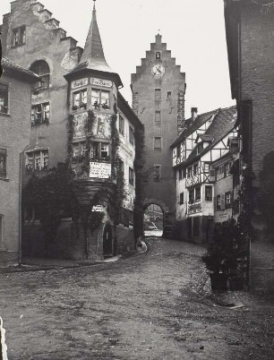Meersburg, Obertor, Stadtseite mit Gasthaus Zum Bären.