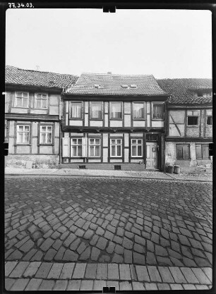 Quedlinburg, Goldstraße 15. Wohnhaus um (1670). Straßenfront