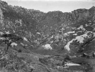 Felsformation : Felsformation im Lao Shan-Gebirge