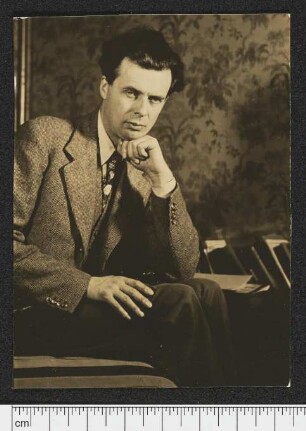 Porträtaufnahme Aldous Huxley
