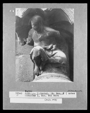 Nördliches Westportal — Nördliches Gewände — Konsolfigur des heiligen Nikasius (2. Figur)