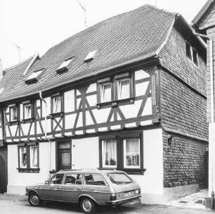 Fachwerkwohnhaus; Seligenstadt, Kleine Maingasse 19