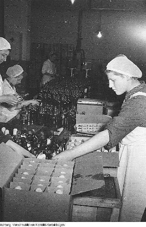 Dresden. VEB Bramsch Dresden, Produktion, März 1953