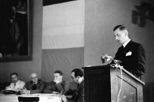 Bukarest: Reichsdeutsches Heim: Mitgliederversammlung der rumänisch-deutschen Handelskammer, Vortrag Peter Kutsche