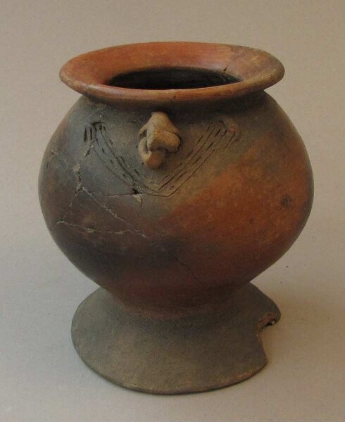 Clay vessel