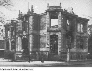 Bautzen, Schilleranlagen. Ruine der Sachsenbank. Eckansicht