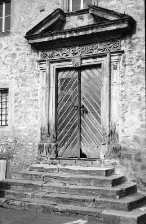 Weikersheim: Altes Tor am Marktplatz