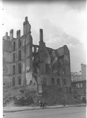 Negativ: Ruine, Schöneberg