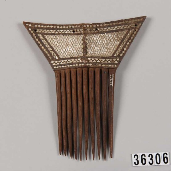 Women's dance comb