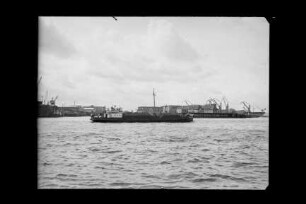 Erna Liebisch (1938), Liebisch, Hamburg