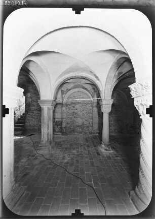 Ermsleben. Konradsburg. Ehem. Klosterkirche. Krypta