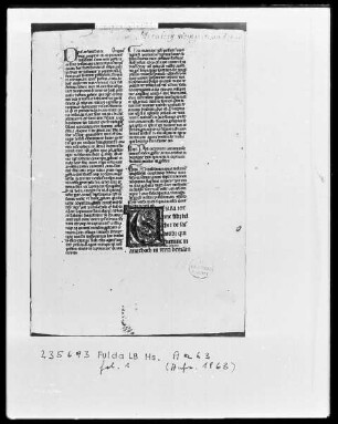 Glossa ordinaria in Jeremiam et Threnos — Initiale V(erba), Folio 1recto