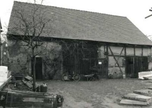 Malschendorf-Krieschendorf, Krieschendorfer Straße 16. Zweiseithof (1880). Hofansicht der Scheune