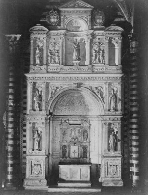 Piccolomini-Altar