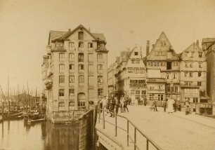 Hohe Brücke