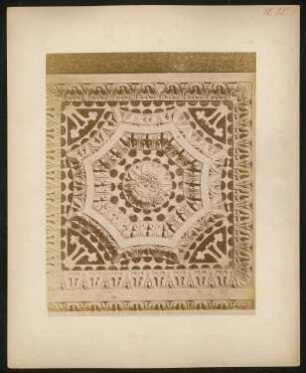 San Miniato al Monte, Florenz: Detailansicht, Innenraum, romanische Marmorinkrustation von der Chorschranke