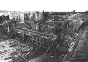Kraftwerk Ottendorf/Main im Bau