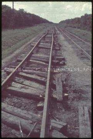 Zerstörte Bahngleise