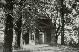 Schloss Rothschönberg, Park mit Lusthaus