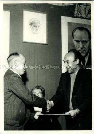 Schriftsteller wird Ehrenvorsitzender der LPG "Ernst Thälmann" Bullendorf