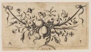 Ornament mit Früchten 3