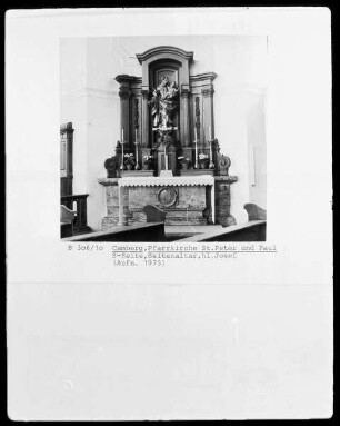 Seitenaltar mit dem heiligen Josef