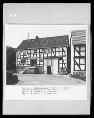Wohn- und Wirtschaftsgebäude