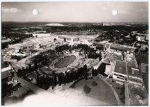 Berlin, Charlottenburg, Ausstellungsgelände vom Funkturm aus gesehen