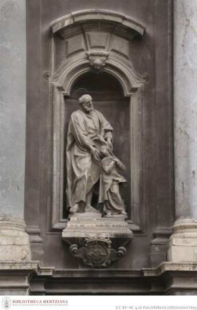 Nischen mit Heiligenfiguren, Der heilige Joachim mit einem Mädchen