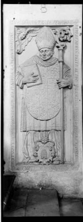Bronnbach Kloster Epitaph des Abtes Valentin Mammel aus Mellrichstadt (gestorben 1672)
