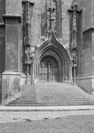 Evangelische Stadtkirche Sankt Wenzel — Westportal