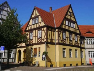 Perleberg, Kirchplatz 6