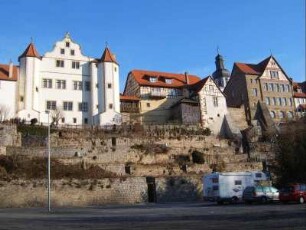 Stadtbild-Ansicht von Süden-Oberstadt auf Bergrücken-Schloß (Ebersteinsche Burg) sowie Schloßbereich nach Osten mit anschließenden Stadthäusern