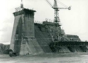 Konar Damm, 1952-1954